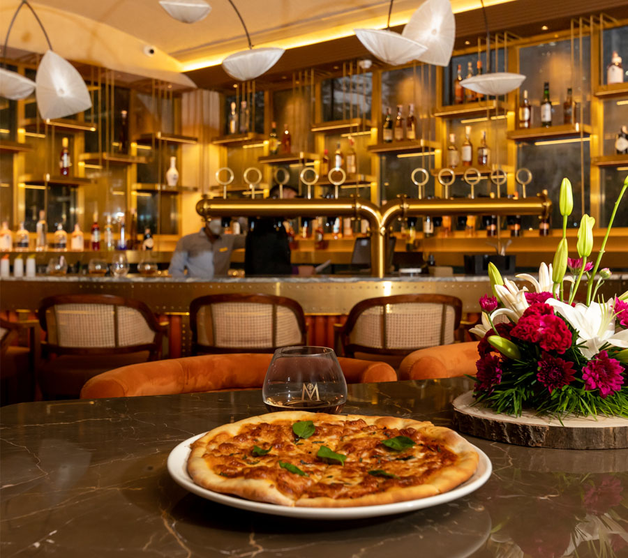 Zee Zest Reviews Mansionz By Living Liquidz Mumbai